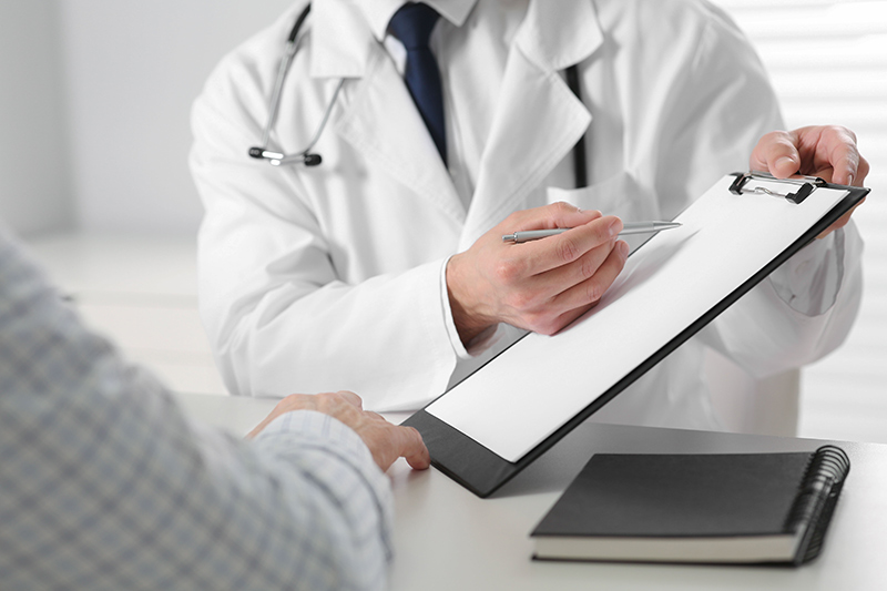 Patient consultation session with a colorectal specialist